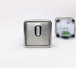 Кнопка приказа квадратная. Cимвол: нулевой этаж; код Брайля: имеется; материалы: нержавеющая сталь, алюминий, пластик; подсветка: красная; установочное место: 32,5 мм.