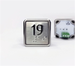 Кнопка приказа квадратная. Cимвол: 19-й этаж; код Брайля: имеется; материалы: нержавеющая сталь, алюминий, пластик; подсветка: красная; установочное место: 32,5 мм.