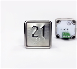 Кнопка приказа квадратная. Cимвол: 21-й этаж; код Брайля: имеется; материалы: нержавеющая сталь, алюминий, пластик; подсветка: красная; установочное место: 32,5 мм.